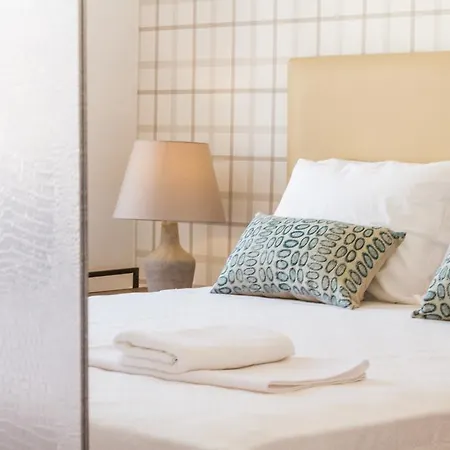بيت ضيافة Lofts - *